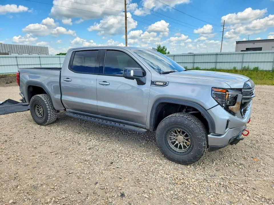 2025 GMC SIERRA K1500 AT4  