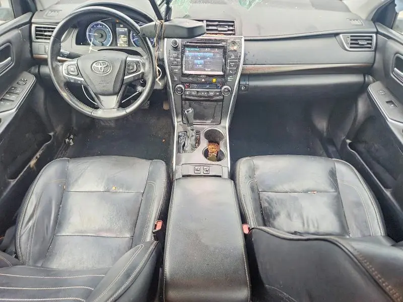 2017 TOYOTA CAMRY XLE  