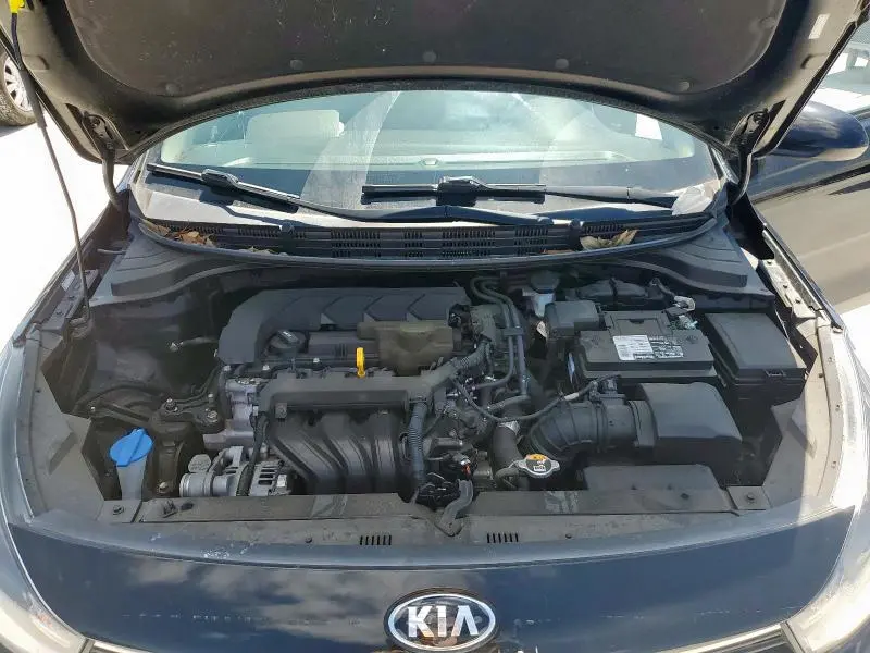 2021 KIA RIO LX  