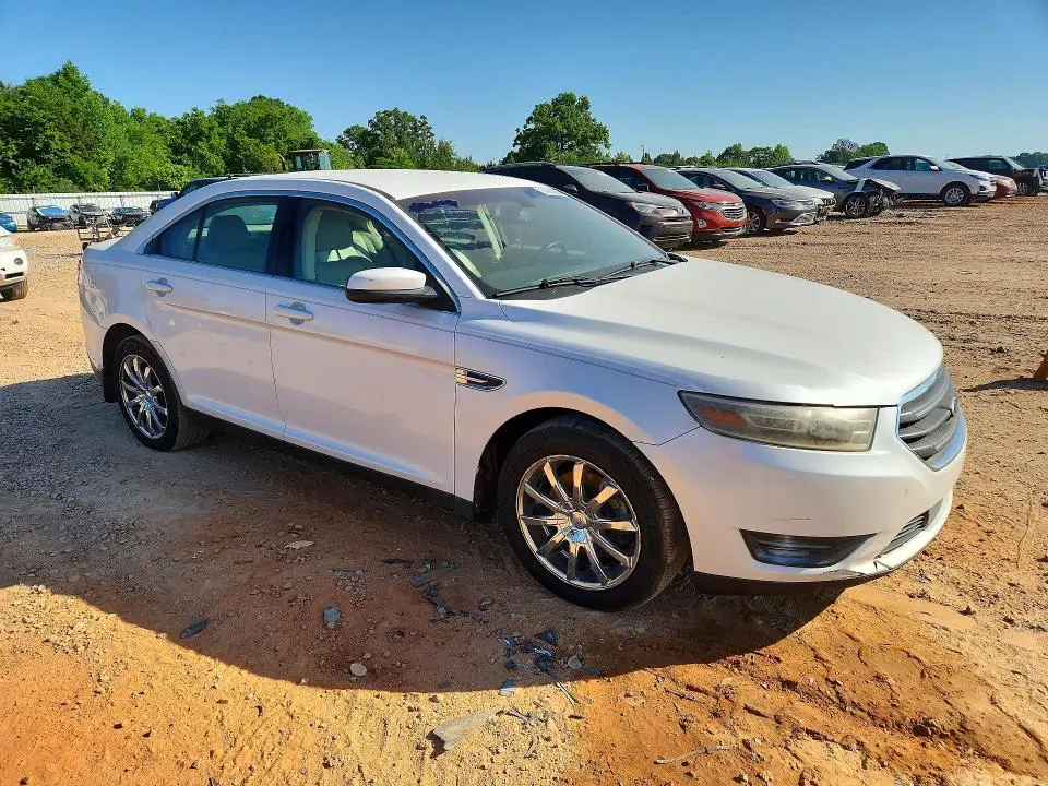 2013 FORD TAURUS SEL  