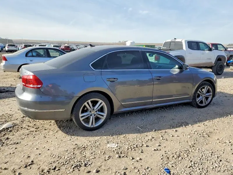2013 VOLKSWAGEN PASSAT SEL  