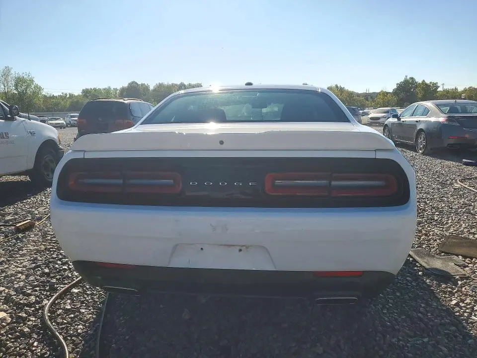 2019 DODGE CHALLENGER SXT  