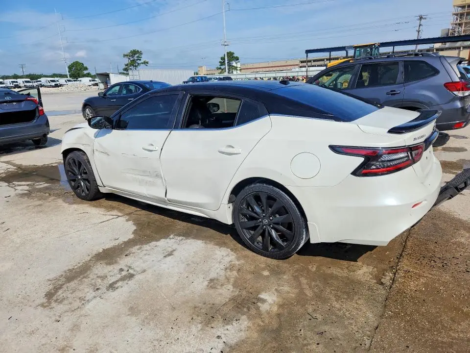 2021 NISSAN MAXIMA SR  