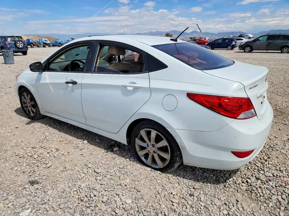 2014 HYUNDAI ACCENT GLS  