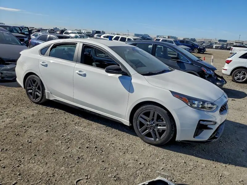 2021 KIA FORTE GT LINE  