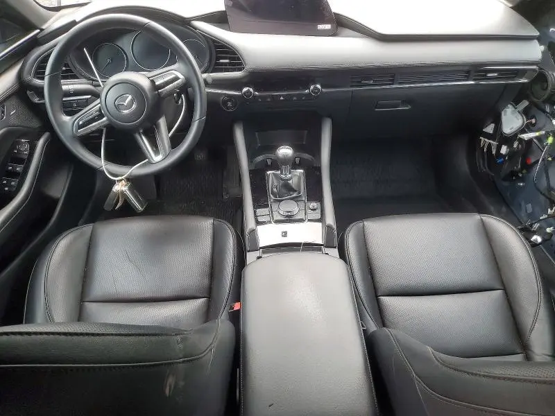 2023 MAZDA 3 PREMIUM  