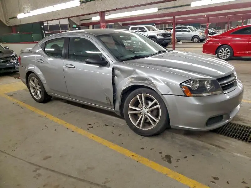 2014 DODGE AVENGER SE  
