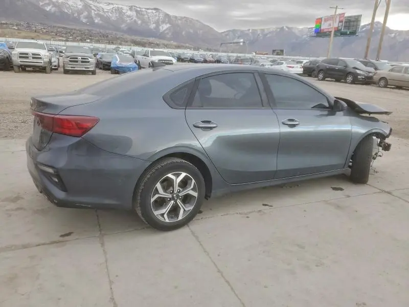 2019 KIA FORTE FE  