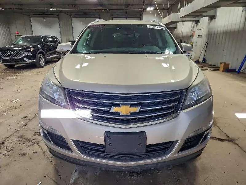 2013 CHEVROLET TRAVERSE LT  