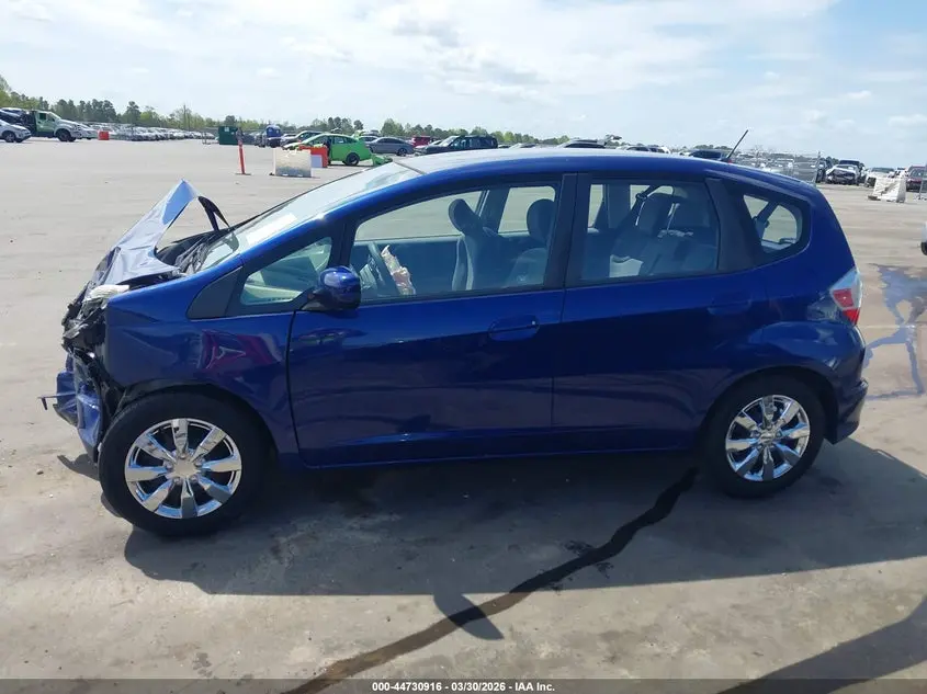 2013 HONDA FIT  