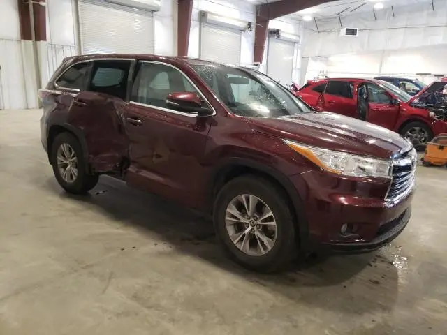 2016 TOYOTA HIGHLANDER LE  