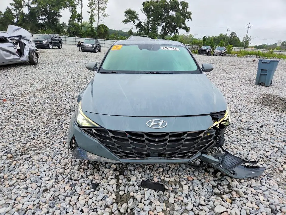 2022 HYUNDAI ELANTRA LIMITED  