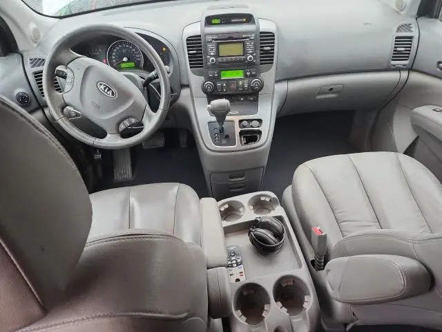 2010 KIA SEDONA EX  