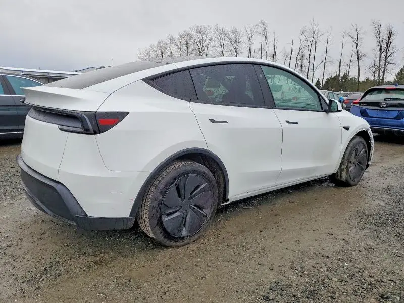 2026 TESLA MODEL Y   