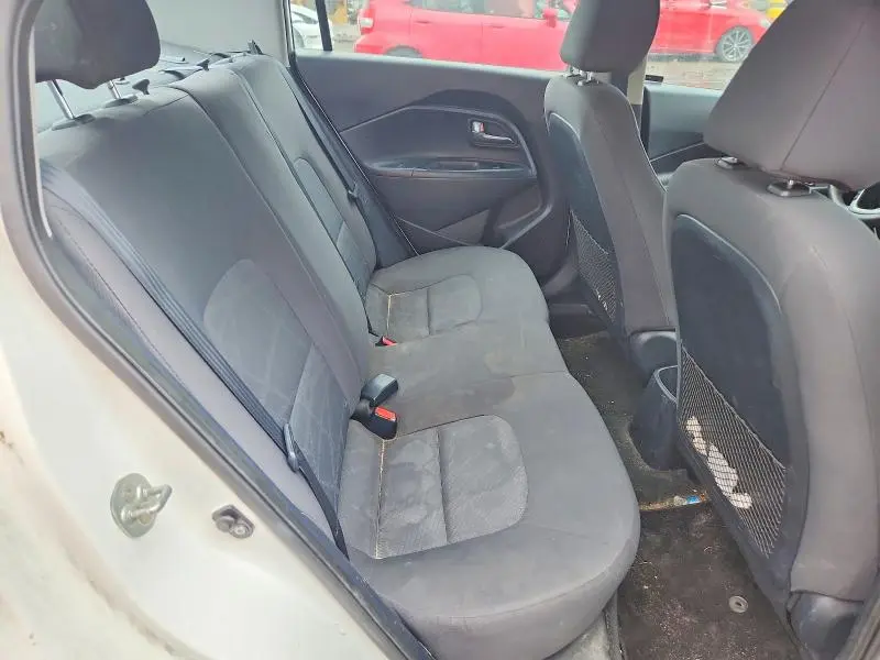 2014 KIA RIO LX  