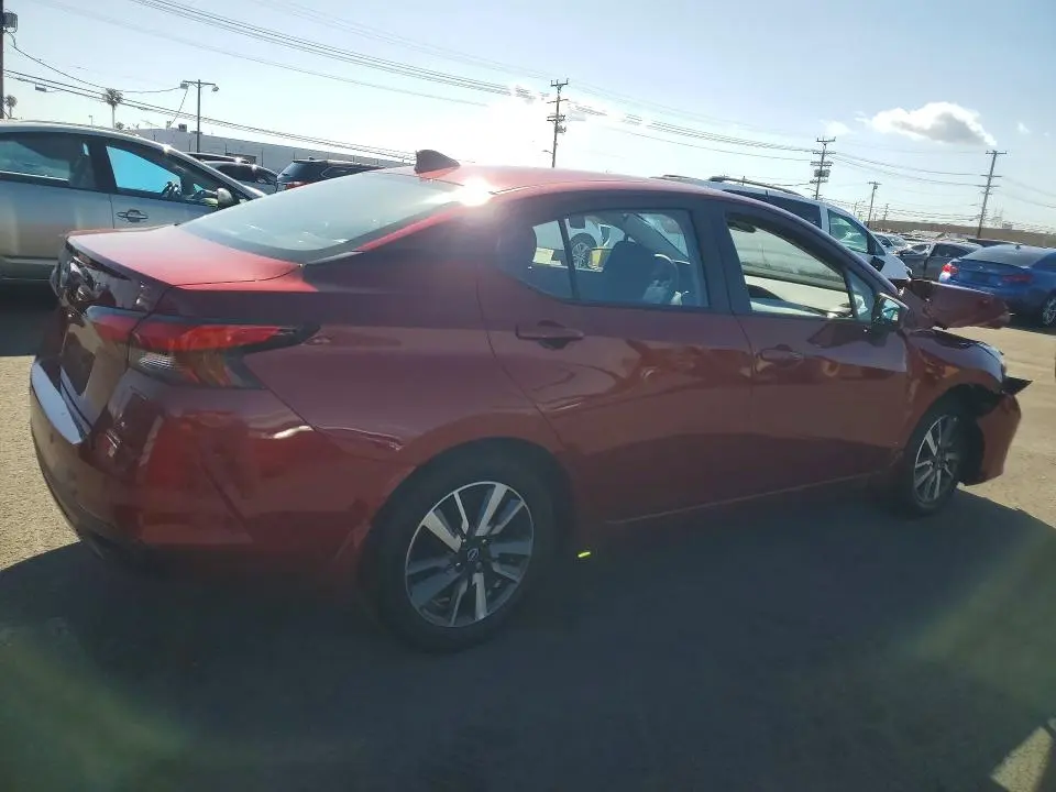 2025 NISSAN VERSA SV  