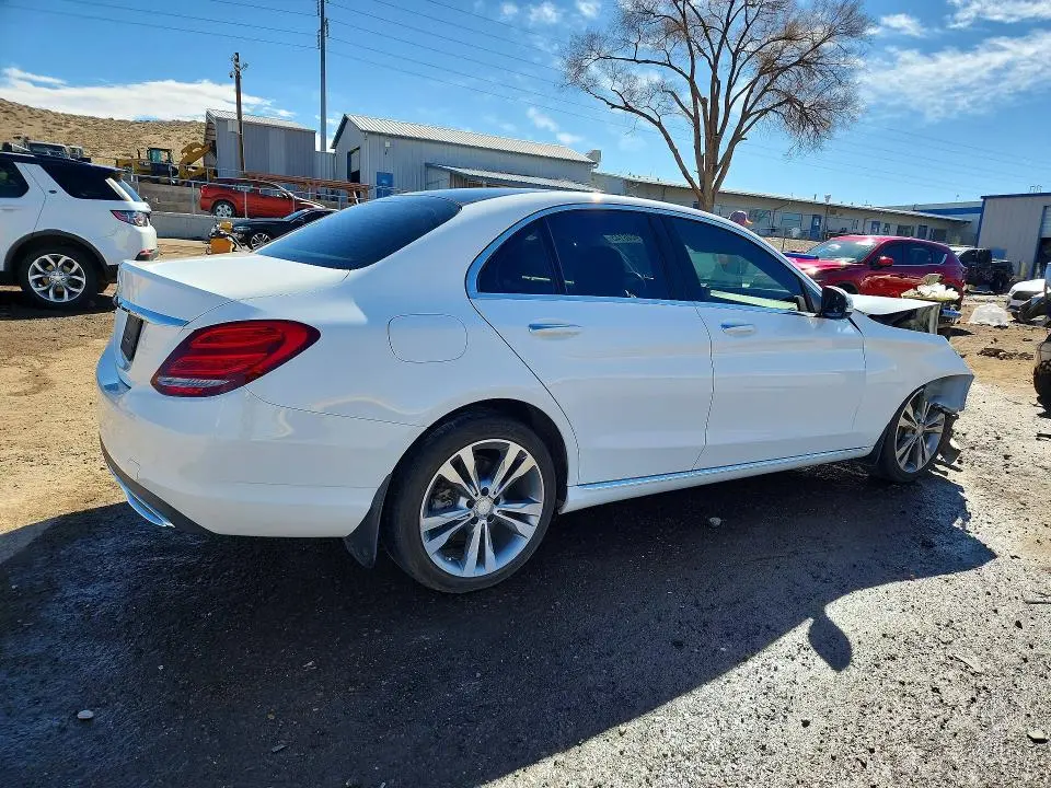 2016 MERCEDES-BENZ C 300  