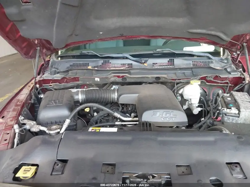 2019 RAM 1500 CLASSIC TRADESMAN  4X4 6'4 BOX