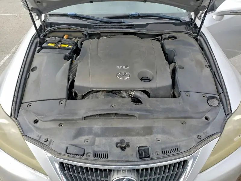2011 LEXUS IS 250  