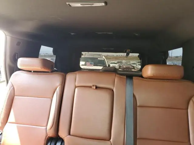 2022 GMC YUKON SLE  