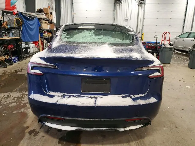 2024 TESLA MODEL 3   