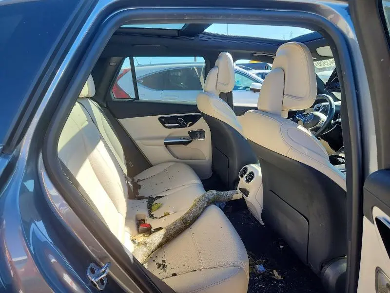 2023 MERCEDES-BENZ GLC 300 4MATIC  