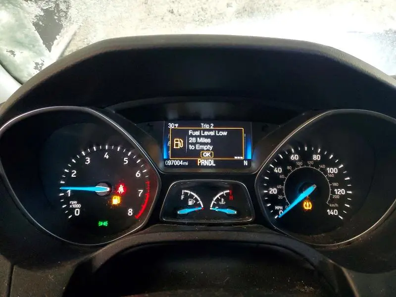 2017 FORD FOCUS SE  