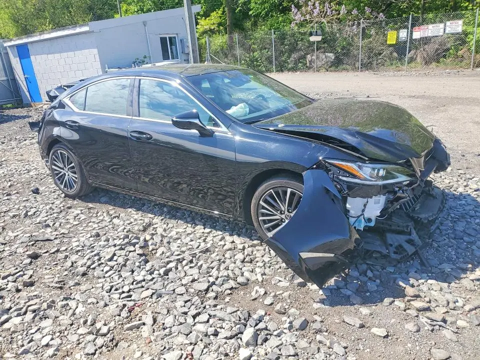2023 LEXUS ES 300H BASE  