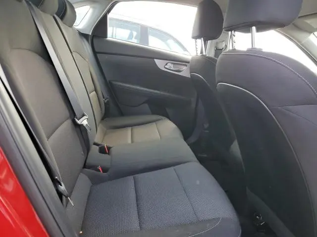2022 KIA FORTE FE  