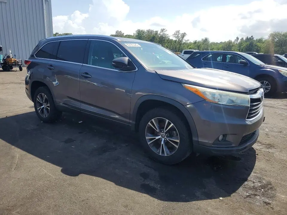 2016 TOYOTA HIGHLANDER XLE  