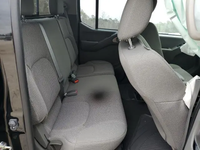 2019 NISSAN FRONTIER S