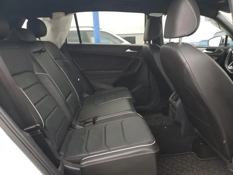 2023 VOLKSWAGEN TIGUAN SEL R-LINE BLACK  