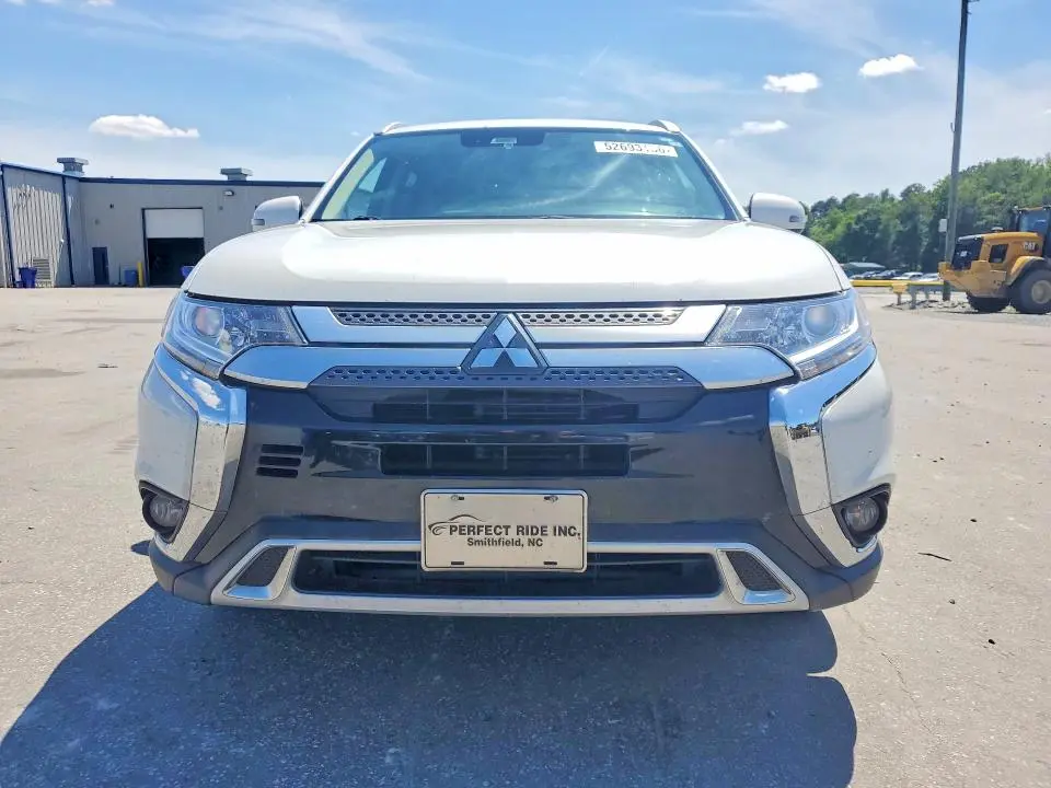 2020 MITSUBISHI OUTLANDER SE  