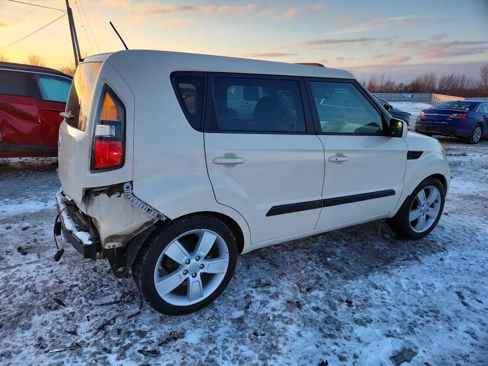 2011 KIA SOUL !  