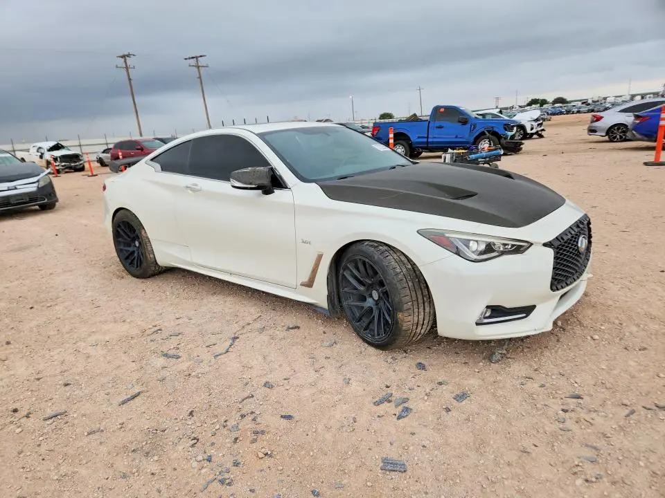 2018 INFINITI Q60 3.0T LUXE  