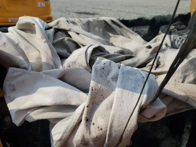 2017 TOYOTA RAV4 HV LE  