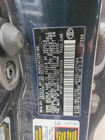 2017 TOYOTA CAMRY LE  