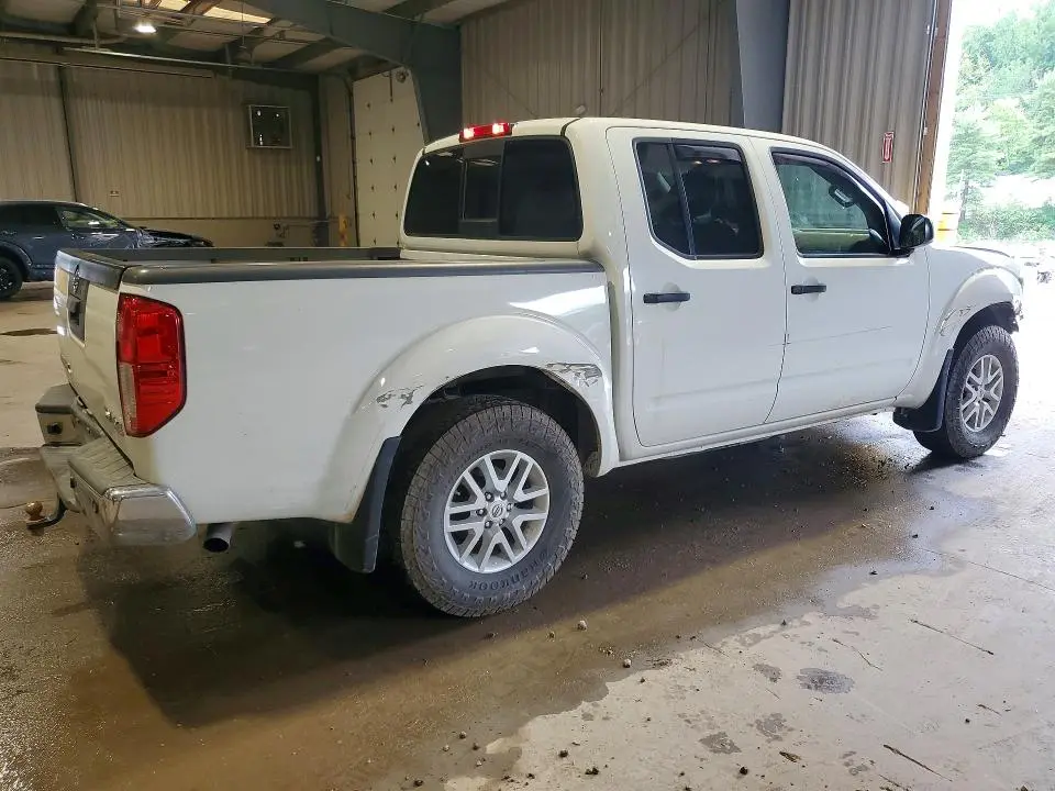 2017 NISSAN FRONTIER   