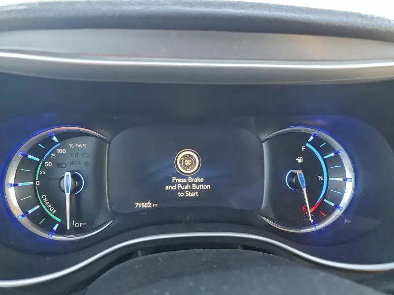 2022 CHRYSLER PACIFICA HYBRID TOURING L  