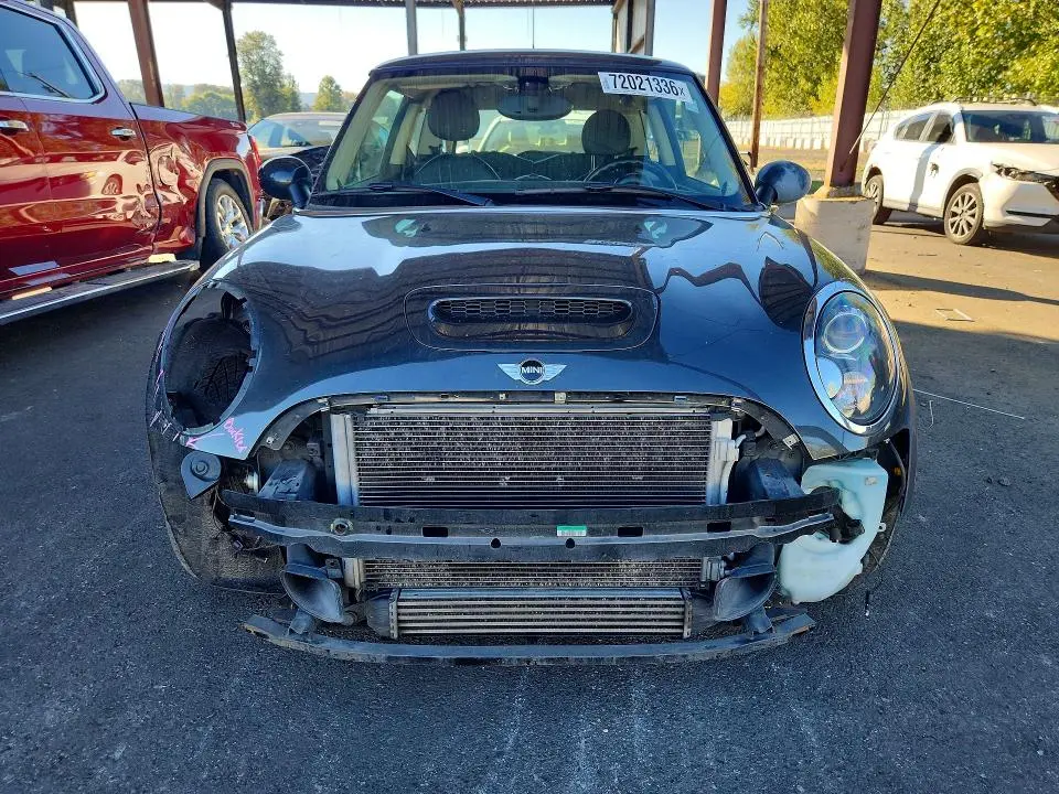 2013 MINI COOPER S  