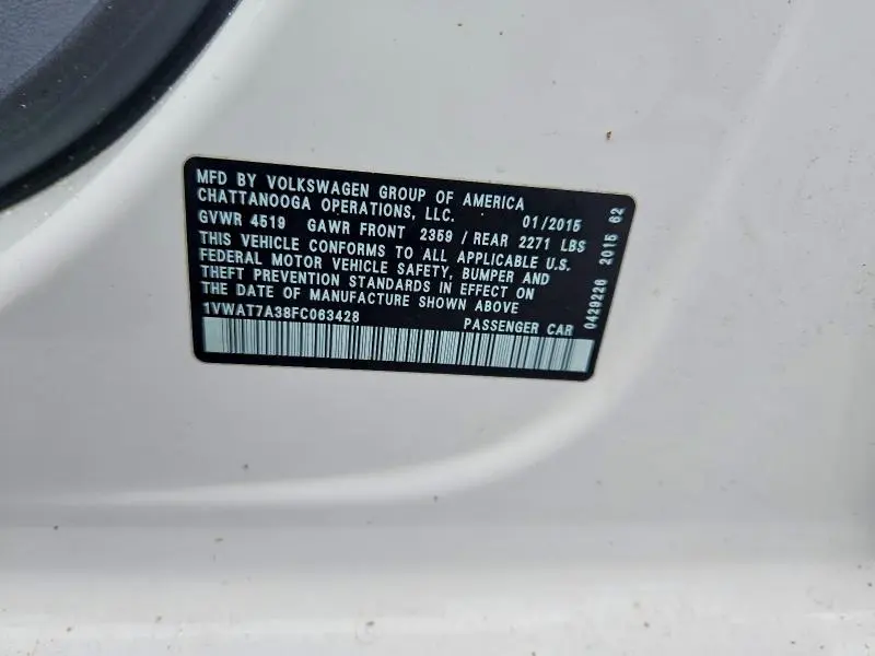 2015 VOLKSWAGEN PASSAT S  