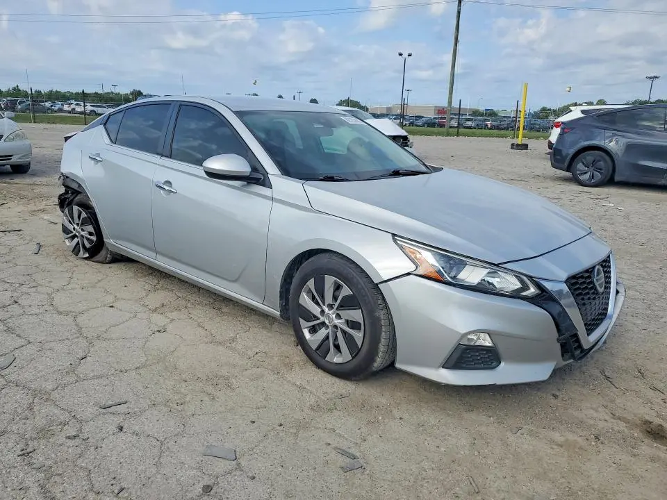 2021 NISSAN ALTIMA S  