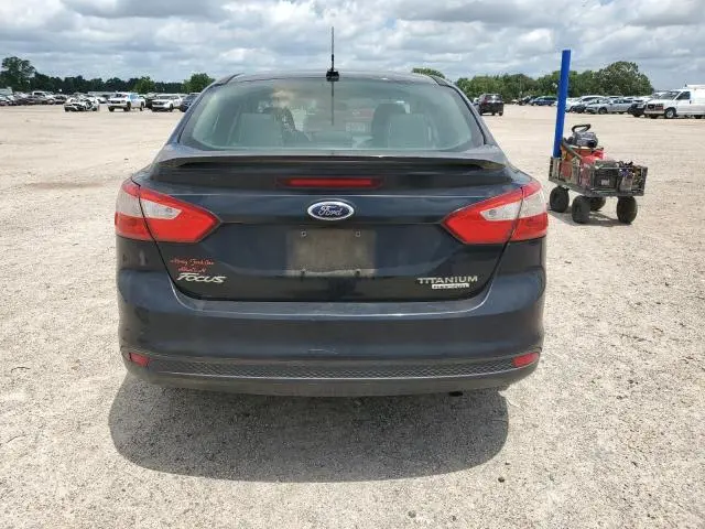 2012 FORD FOCUS TITANIUM  