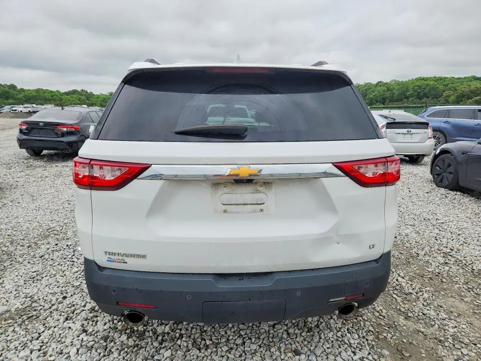 2019 CHEVROLET TRAVERSE LT  