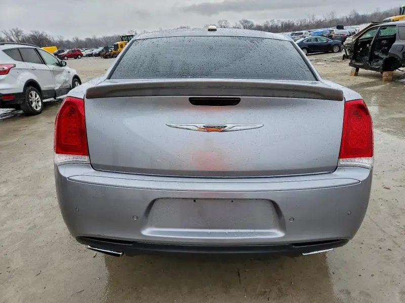 2018 CHRYSLER 300 S  