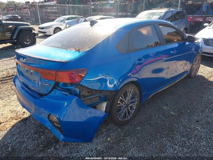 2023 KIA FORTE GT-LINE