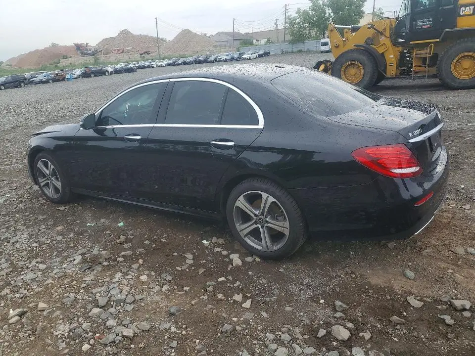 2019 MERCEDES-BENZ E 300 4MATIC  