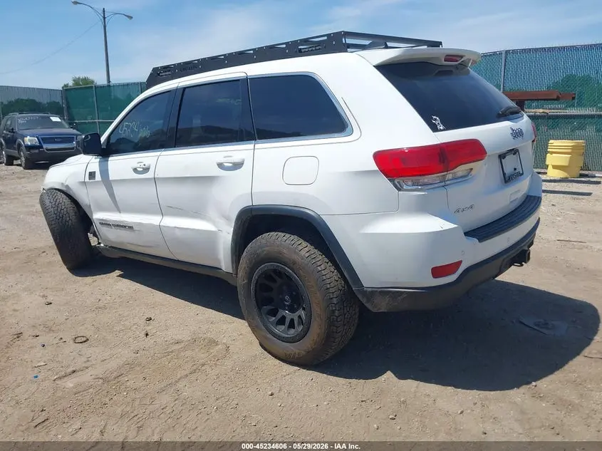 2019 JEEP GRAND CHEROKEE LAREDO E 4X4