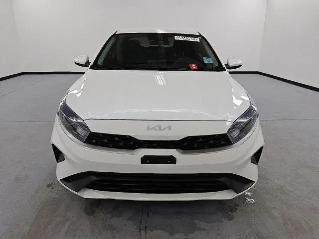 2022 KIA FORTE FE  