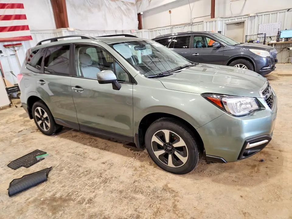 2017 SUBARU FORESTER 2.5I PREMIUM  
